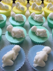 Close up b, g & y baby cupcakes